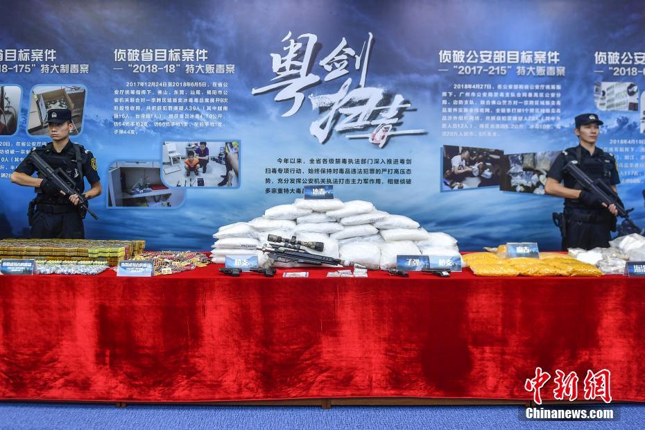 五一带着宠物去旅行 羡慕死动物界旅游达人