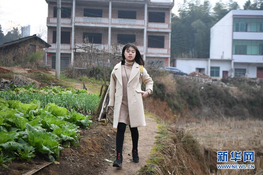 日本最美女大学生揭晓_云服务器服务商