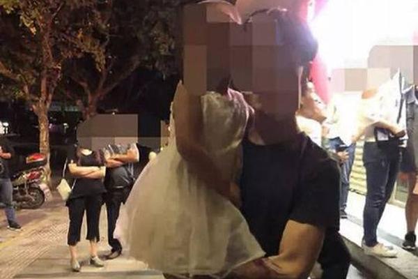 严惩不贷!盗走400万年钟乳石游客落网