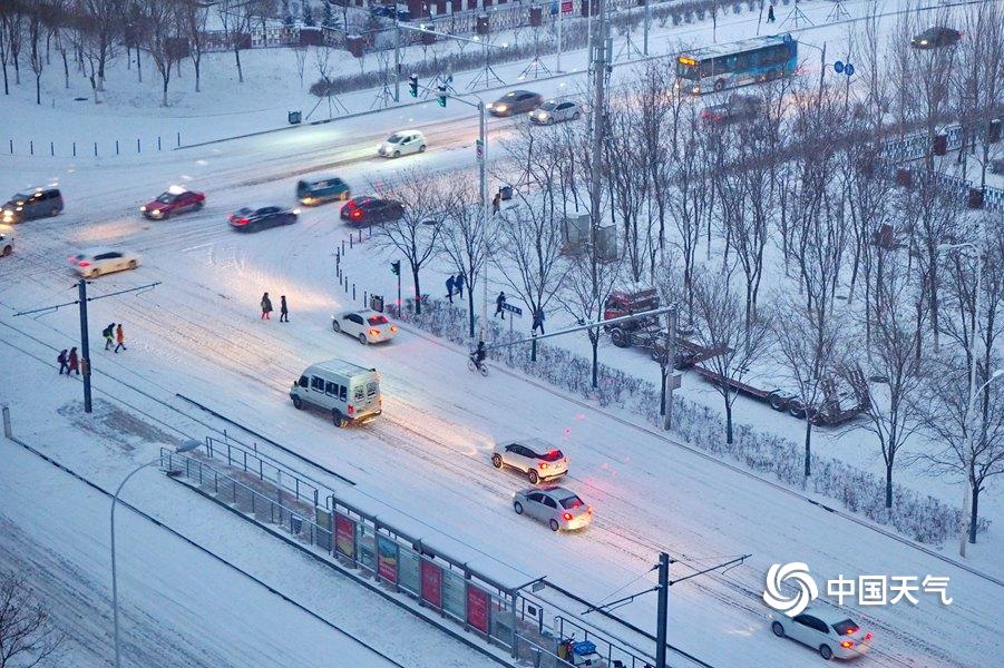 多人称买到火车票却没法上车 回应:有人到站不下致超载