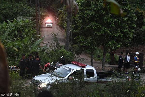 RED域名怎么备案的