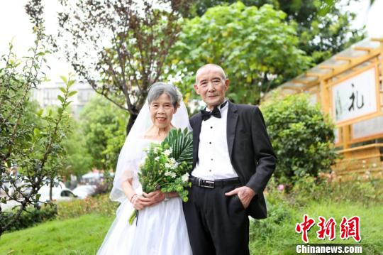 该如何读懂2-8岁孩子的心理_9929不绕路