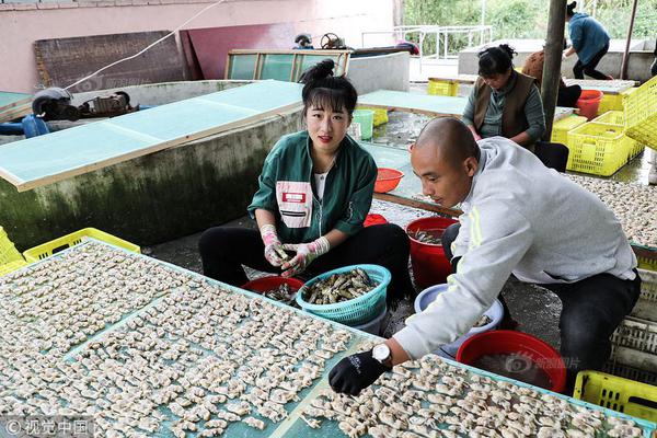 前恒大球员自曝遭“绑架式转会” 工资缩水超97%_CN2服务器价格