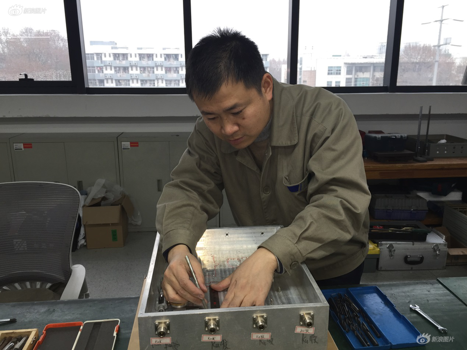 1分钟帮你缓解后背疼痛_CN2服务器服务商