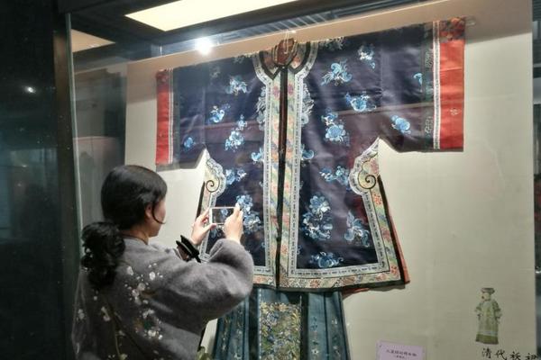 买到域名和云服务器之后怎么弄