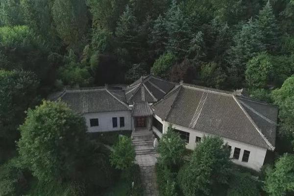 美联社评大师赛|完美风暴酝酿 伍兹让全美民众早起_挂机宝防攻击