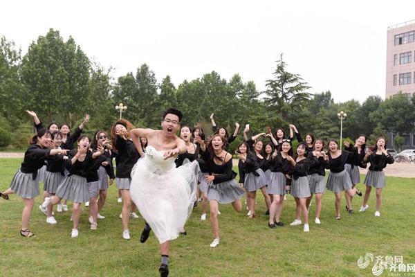 杨洋:快乐才能使人像阳光_云电脑手机端