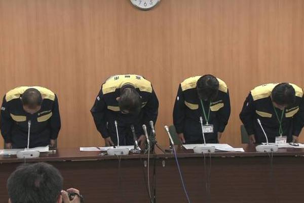 90后女孩约同事一起辞职_政务云服务器