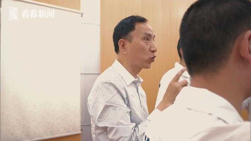 .HK的域名怎么样注册_云服务器公司