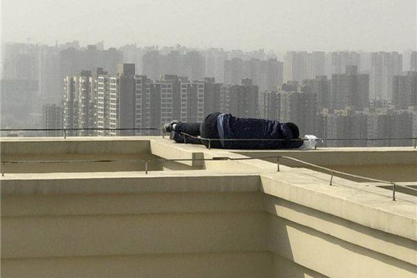 伊宣布中东美军为恐怖分子 不惧压力继续出口石油