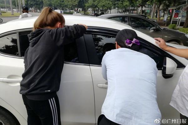 迪奥纪梵希等护肤品降价 唇膏仅降5块_9929独享物理机