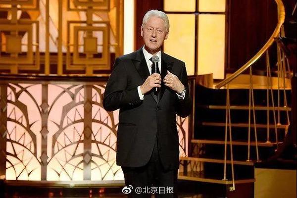 比尔盖茨:去世后20年将关闭基金会