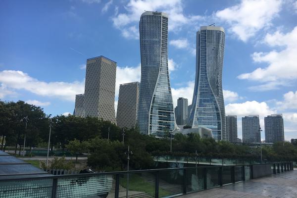 2025年双11爆款云服务器领券