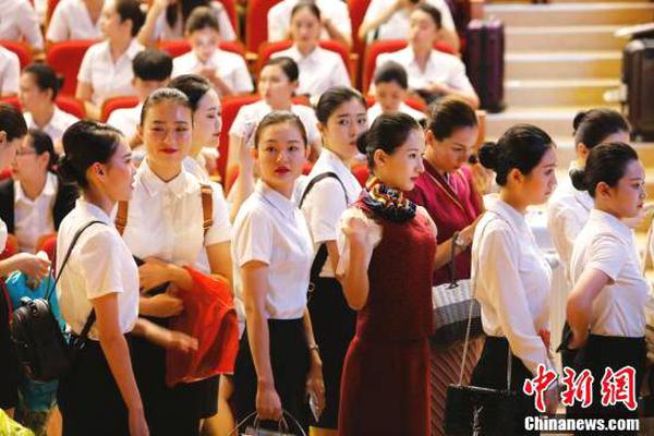 于小彤助阵《我家那闺女2》 承认恋情直言幸福_C86云服务器