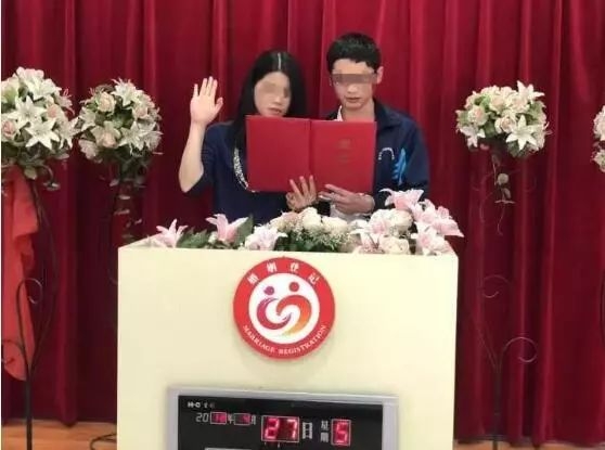 4位纯数字域名值多少钱_武汉云服务器