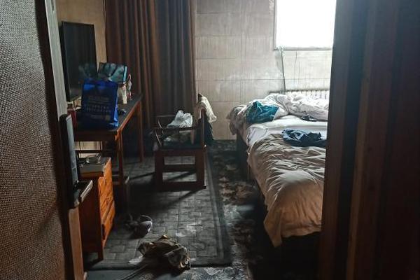 开盘就爆发 向市场伸手要钱_9929解锁TikTok