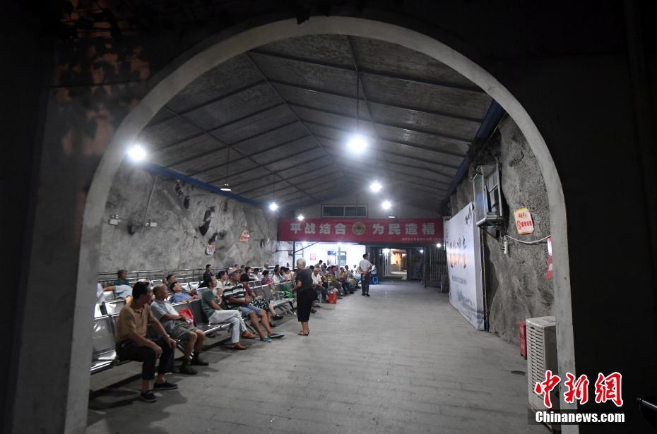 亲子旅行痛多于快乐?高手爸妈4招让你爱上拖娃跑_9929流媒体解锁